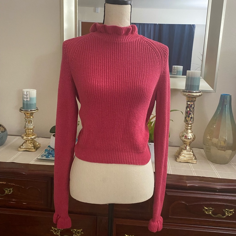 💕☀️H&M hot pink circular flounce long sleeve💕☀️